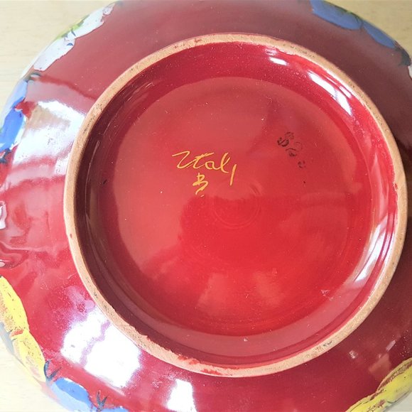 Vintage Handmade Italian Red Floral Bowl. - Picture 8 of 8